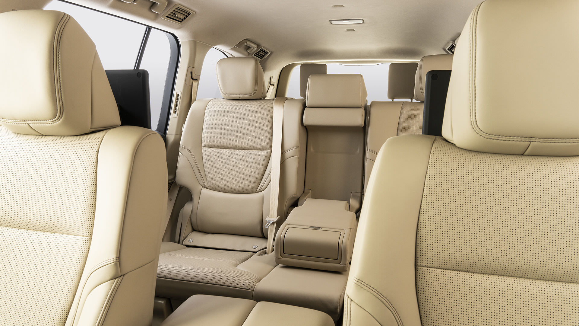 Toyota Land Cruiser 300 interior